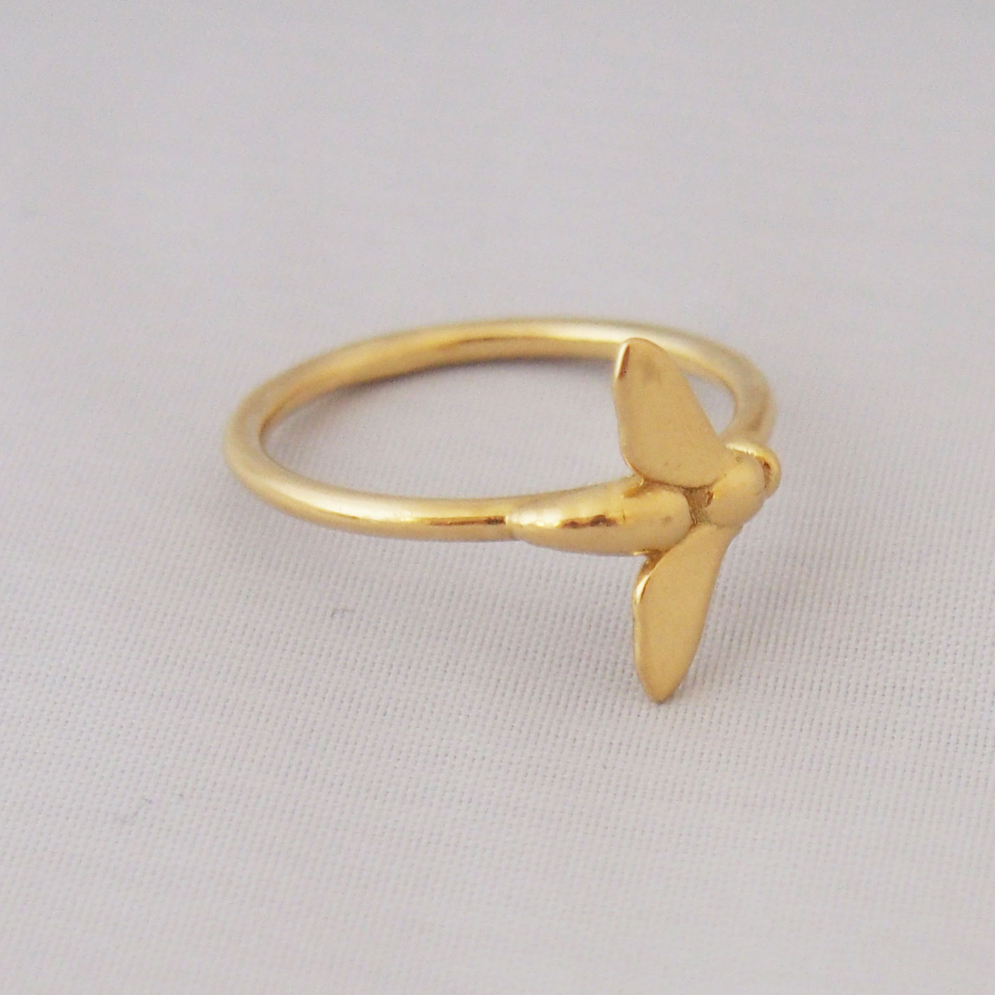 Bee Ring